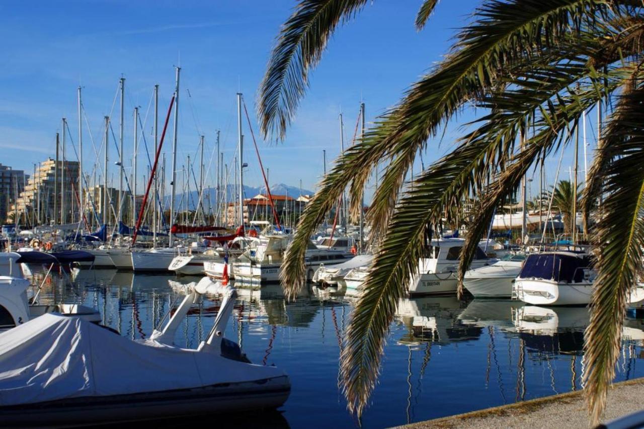 Voilier A Quai Au Calme Hotel Кане Екстериор снимка